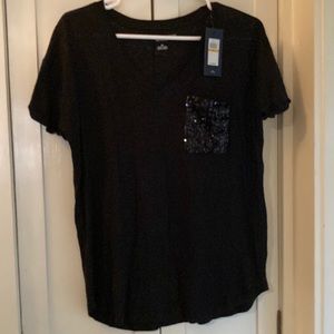 Black sequin pocket T SP